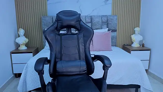 angel  kiss online show from 12-15-25, 11:36