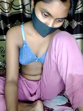 hottywife-03 online show from 05-06-26, 02:00