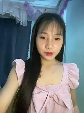 Snapshot of banlinh004 chatting on 05-31-26, 02:57 banlinh004 online show from 05-31-26, 02:57