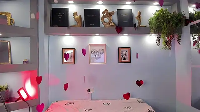 Alana Martinez  online show from 02-26-26, 07:46