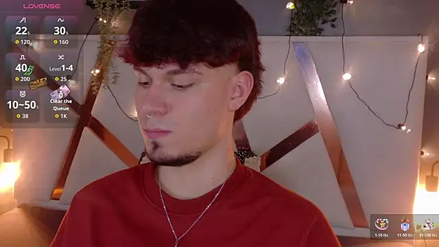 LiamThunder05  online show from 12-13-25, 08:04