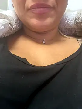 Snapshot of Daiana_Andra chatting on 10-19-25, 12:39 Daiana Andra online show from 10-19-25, 12:39