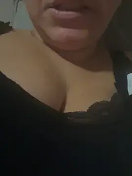 Snapshot of Daiana_Andra chatting on 12-01-25, 02:11 Daiana Andra online show from 12-01-25, 02:11