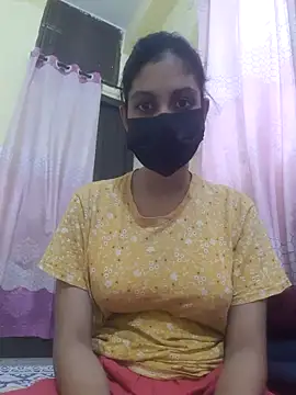 Snapshot of teen_girl_07 chatting on 10-18-25, 04:37 teen girl 07 online show from 10-18-25, 04:37