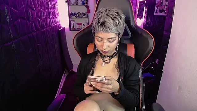 Snapshot of lunarichy22 chatting on 02-18-26, 08:38 lunarichy22 online show from 02-18-26, 08:38