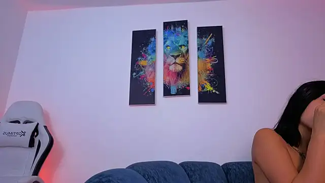 Violet Jhonson online show from 10-24-25, 12:34