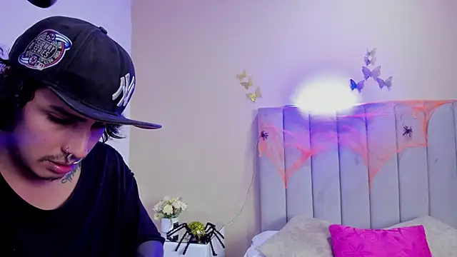 Kaoz 23  online show from 10-04-25, 03:37