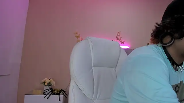 Kaoz 23  online show from 10-19-25, 01:01