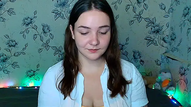 OliviaMontgommery online show from 06-20-26, 03:37