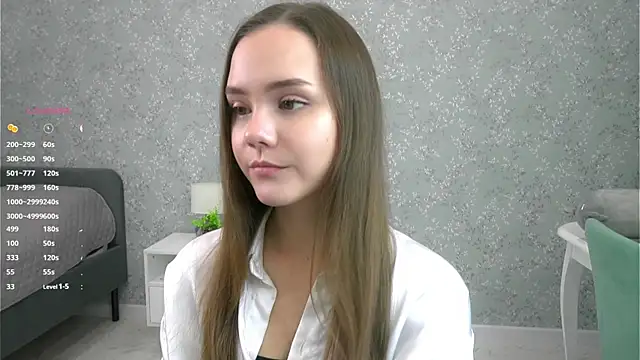 SweetSaraPie online show from 10-25-25, 06:57