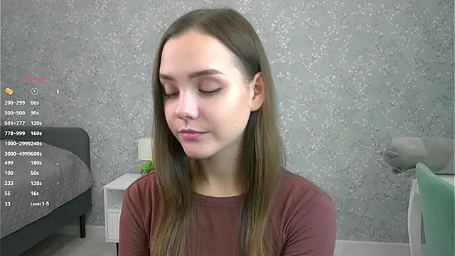 SweetSaraPie online show from 10-29-25, 07:04