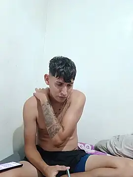 Snapshot of Luisneljc chatting on 07-05-26, 01:12 Luisneljc online show from 07-05-26, 01:12