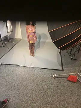 Giselledabodyyy online show from 10-06-25, 01:14