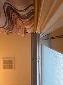 Snapshot of murphdolla chatting on 01-06-26, 04:43 murphdolla online show from 01-06-26, 04:43