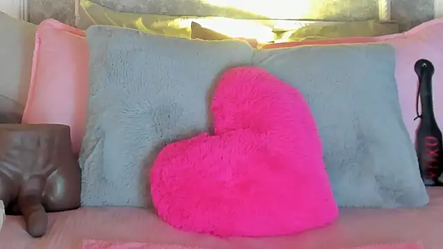  victoriaa  lois online show from 10-22-25, 08:30