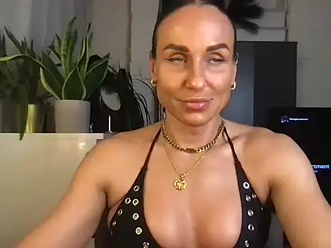 GluteQueenE online show from 01-15-26, 08:56