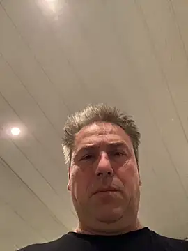 Snapshot of Sklavekay chatting on 11-02-25, 07:27 Sklavekay online show from 11-02-25, 07:27