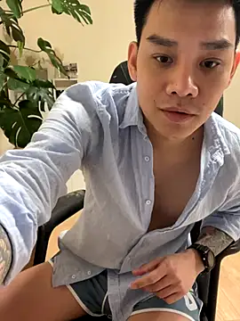 Snapshot of latava chatting on 10-30-25, 03:57 latava online show from 10-30-25, 03:57