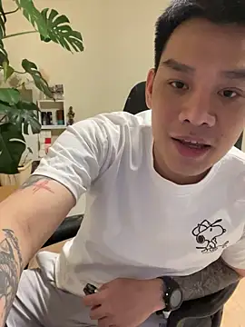 Snapshot of latava chatting on 11-02-25, 03:25 latava online show from 11-02-25, 03:25