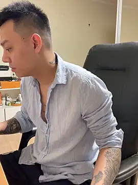 Snapshot of latava chatting on 11-09-25, 03:43 latava online show from 11-09-25, 03:43