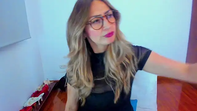 Velourmuse online show from 07-14-26, 02:05