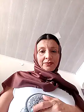 Aafsha  online show from 10-27-25, 01:04