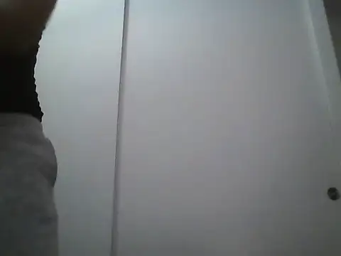 Sunny Pebble online show from 11-08-25, 03:50