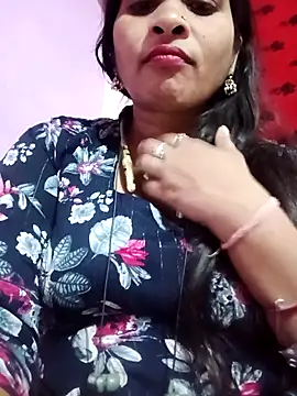 Snapshot of Priyanka_hot54 chatting on 10-08-25, 06:16 Priyanka hot54 online show from 10-08-25, 06:16