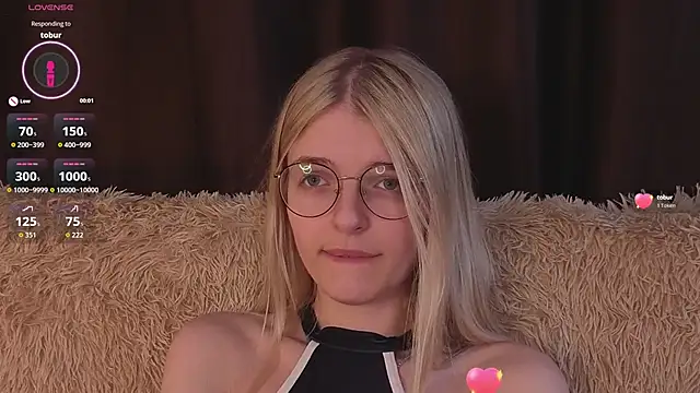 MonicaShiny online show from 10-20-25, 06:41