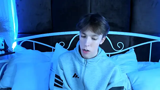 MarkBranston online show from 11-17-25, 10:54