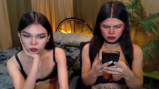 Snapshot of TWINKTRANSSHANEL chatting on 10-18-25, 10:16 TWINKTRANSSHANEL online show from 10-18-25, 10:16