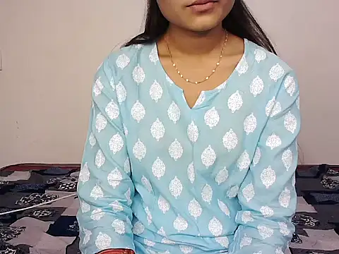 hottyy- nehu online show from 10-17-25, 08:17