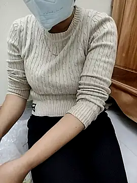 Snapshot of Mymy_love91 chatting on 11-19-25, 11:43 Mymy love91 online show from 11-19-25, 11:43