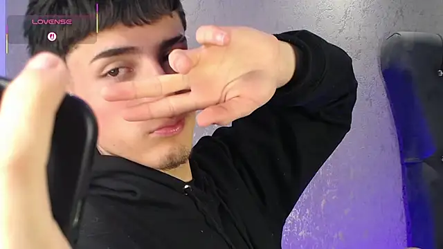 MateoMitchell online show from 12-01-25, 03:44