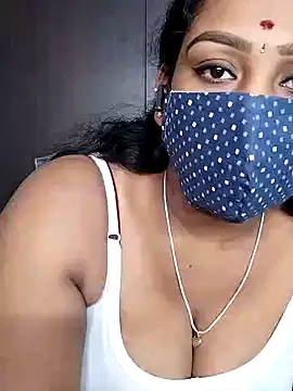 Snapshot of tamil_Monisha chatting on 11-16-25, 06:02 tamil Monisha online show from 11-16-25, 06:02