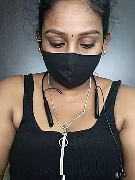 Snapshot of tamil_Monisha chatting on 11-20-25, 05:12 tamil Monisha online show from 11-20-25, 05:12