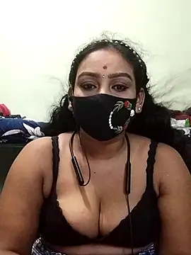 Snapshot of tamil_Monisha chatting on 04-30-26, 11:16 tamil Monisha online show from 04-30-26, 11:16