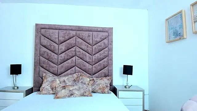 Alanha   online show from 11-29-25, 11:19