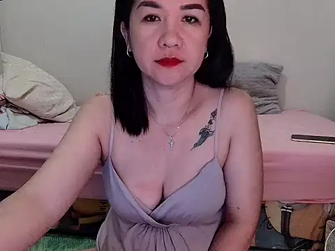 KissHott online show from 05-31-26, 08:21