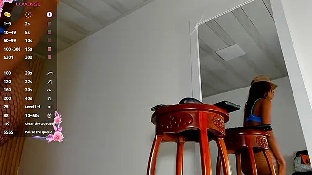 bella tinkerbell bahamas online show from 11-21-25, 08:40