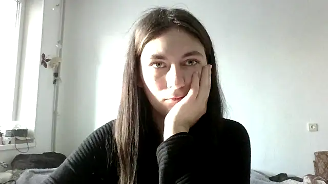 Snapshot of Twolatte1520 chatting on 11-25-25, 07:41 Twolatte1520 online show from 11-25-25, 07:41