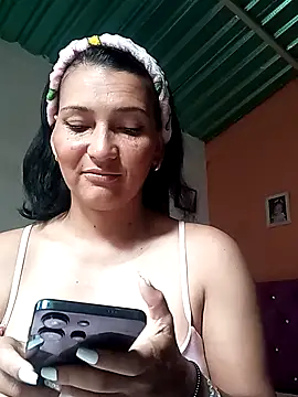 fanny soto online show from 10-08-25, 11:41