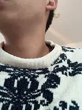 Snapshot of aooya chatting on 01-08-26, 11:29 aooya online show from 01-08-26, 11:29