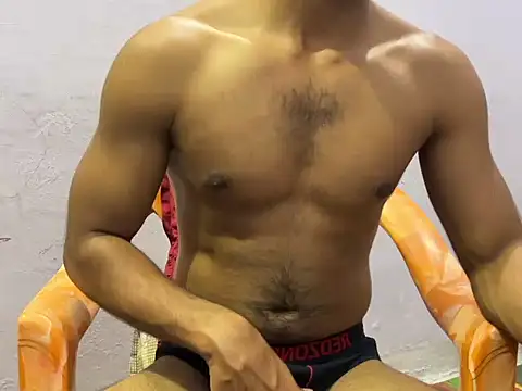 Snapshot of OooYessboyy chatting on 03-09-26, 06:34 OooYessboyy online show from 03-09-26, 06:34