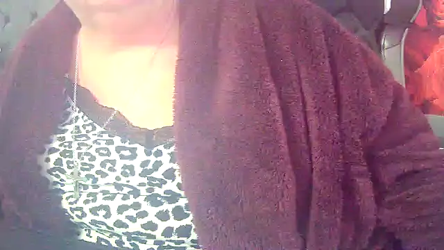 Playful MILF Demi online show from 03-17-26, 05:38