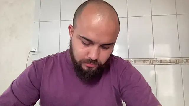 Snapshot of mayday2025m chatting on 01-07-26, 01:57 mayday2025m online show from 01-07-26, 01:57