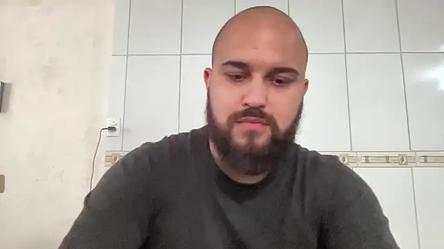 Snapshot of mayday2025m chatting on 01-09-26, 01:47 mayday2025m online show from 01-09-26, 01:47