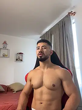 Ezzio Scolaro online show from 02-19-26, 01:18