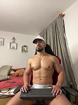 Ezzio Scolaro online show from 02-23-26, 01:14