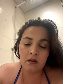 Anyhot latina online show from 11-29-25, 01:08